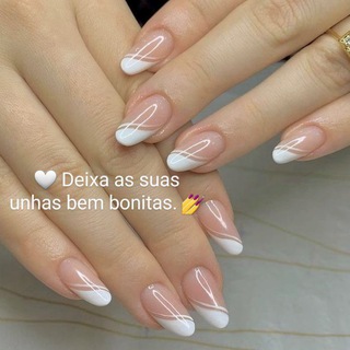 🤍 Deixa as suas unhas bem bonitas. 💅